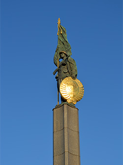 Памятник героям Советской армии 